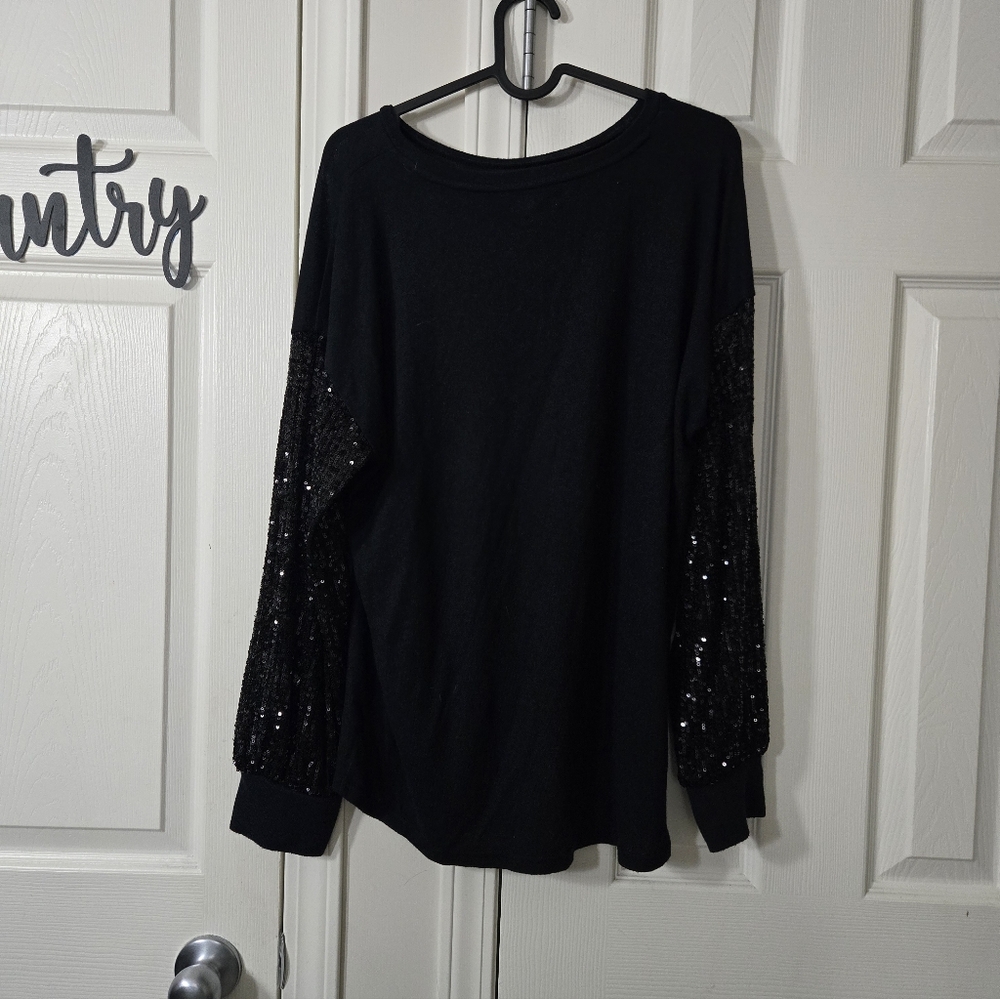 Black Sequin Sleeve Women's Top
